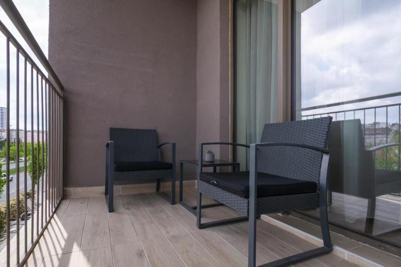 Apartamento BW Aurora 108 Belgrado Exterior foto